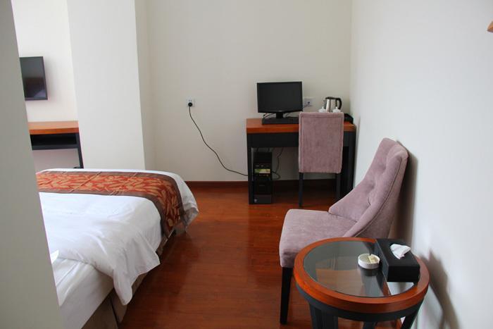 318 Express Motel Xichang Номер фото