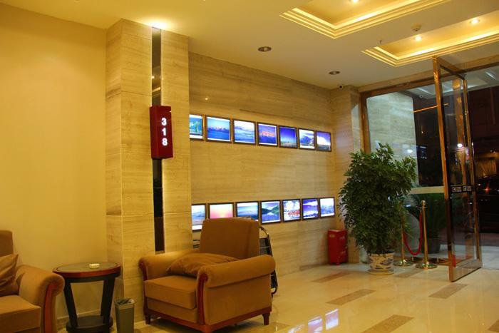 318 Express Motel Xichang Екстер'єр фото