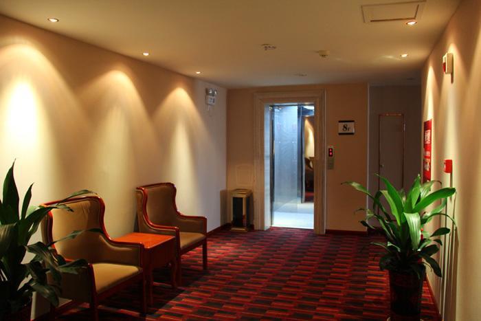318 Express Motel Xichang Екстер'єр фото
